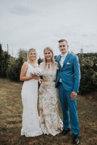 Janeli ja Tajori pulmas pulmaema